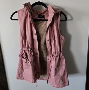 Woman's vest